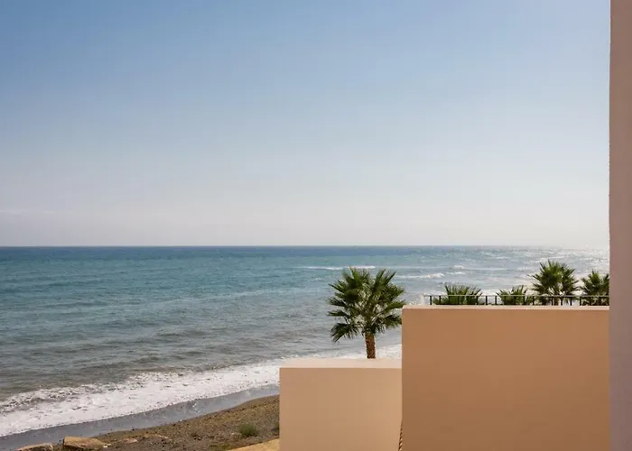 Bahia De La Plata Luxury * 埃斯特波纳