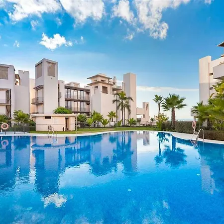 Апартаменти Bahia De La Plata Luxury Естепона